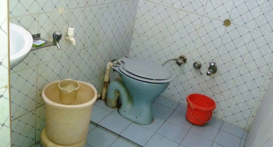 Firoz Makrani Home Stay, Junagadh 3